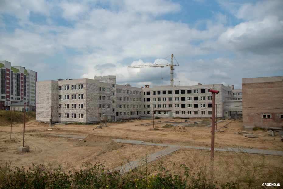 Школа в микрорайоне Грандичи в Гродно откроется к началу нового учебного года