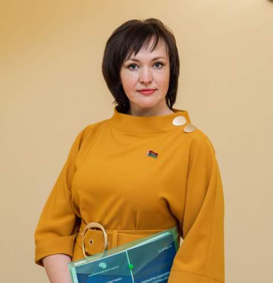 29 сентября 2022 года депутат Палаты представителей Национального собрания Республики Беларусь седьмого созыва Елена Станиславовна ПОТАПОВА проведет прямую телефонную линию и прием граждан.